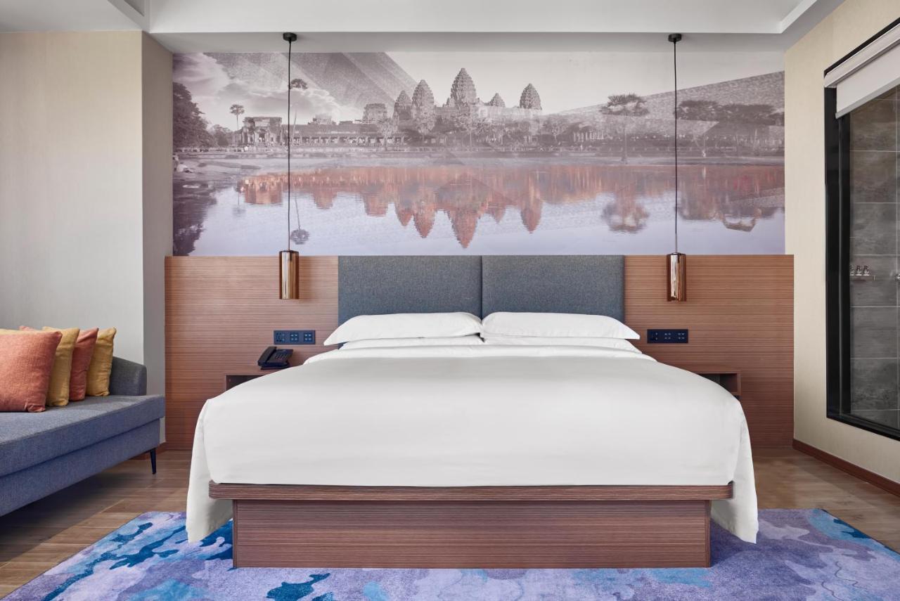 Aurea Central Hotel Phnompen Kültér fotó