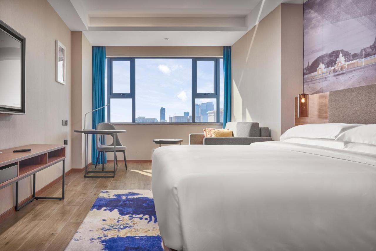 Aurea Central Hotel Phnompen Kültér fotó